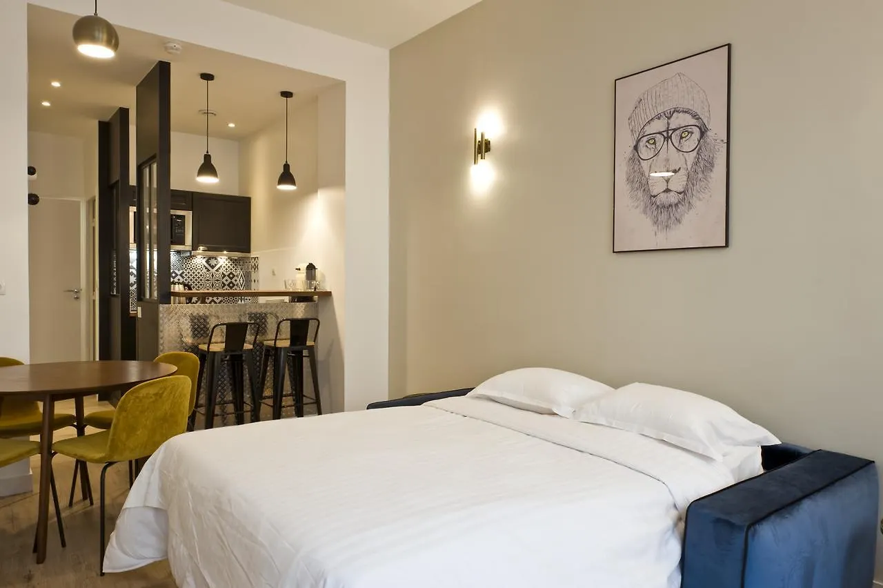 Pick A Flat - Rue De Navarin Apartment / Place Saint Georges France